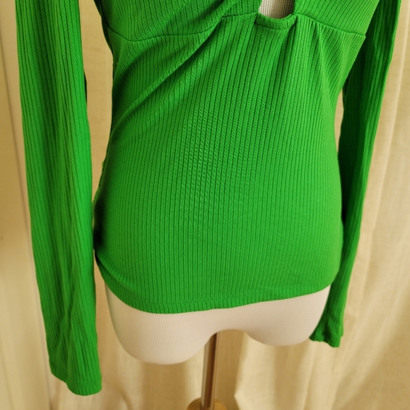 Jonathan Simkhai Merritt Cut Out Tie Neck Ribbed Top Parrot Green Size M NWT - Picture 3 of 9